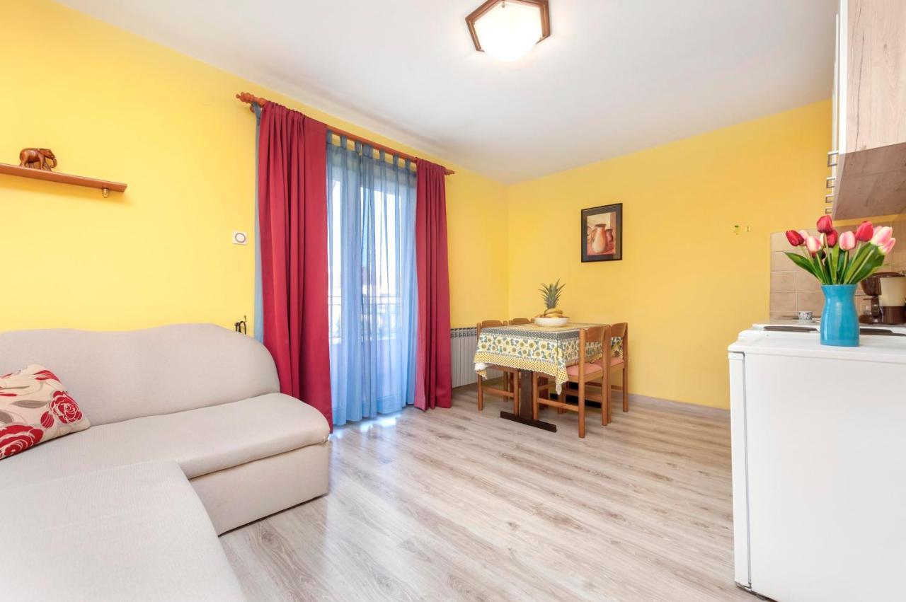 Apartments Adria Rovinj Eksteriør billede