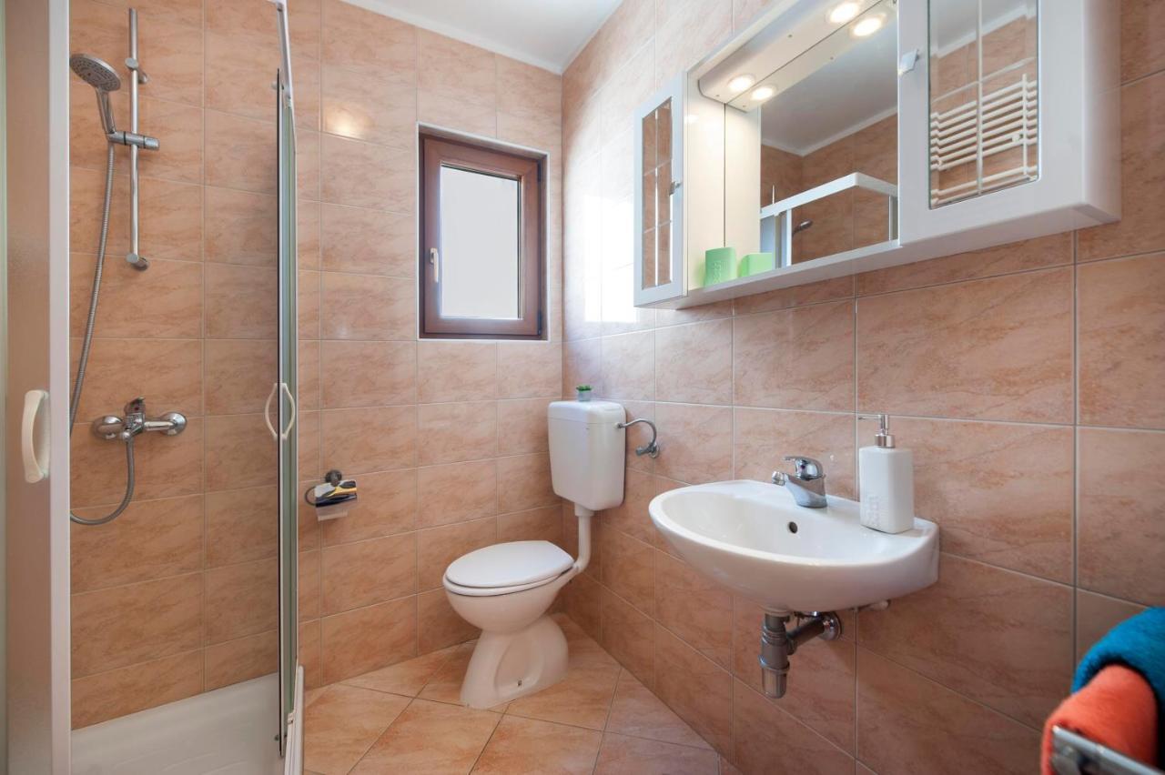 Apartments Adria Rovinj Eksteriør billede