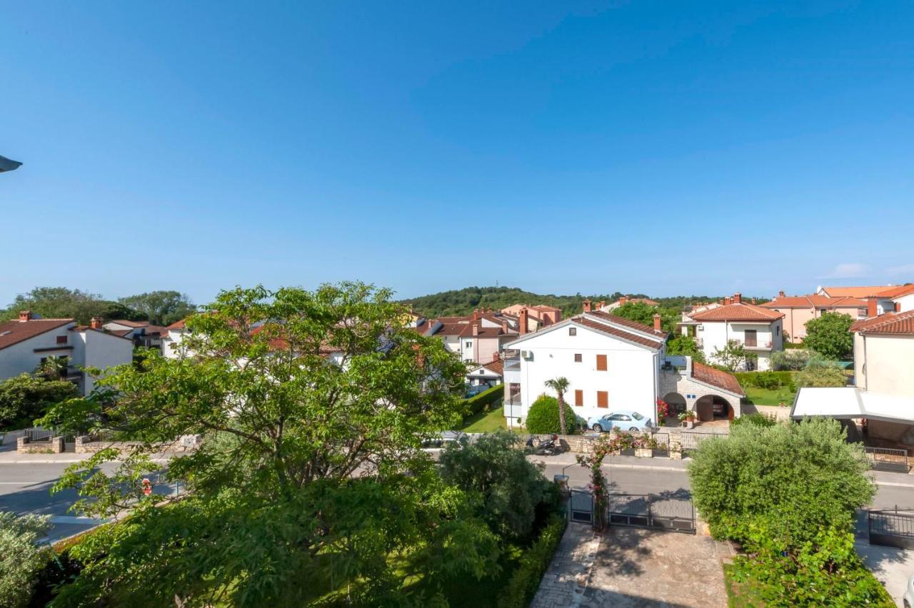 Apartments Adria Rovinj Eksteriør billede